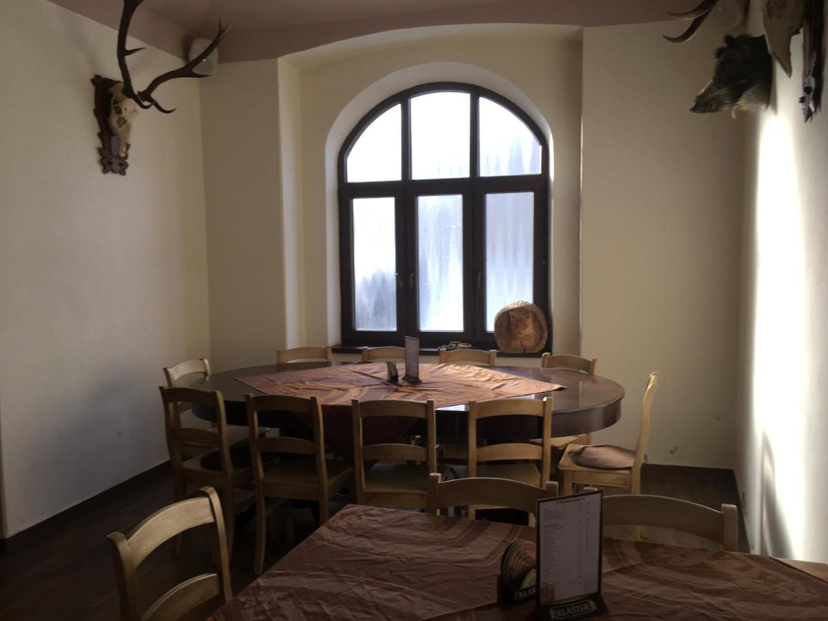 מלון Marianske Radcice Restaurace U Kostela מראה חיצוני תמונה